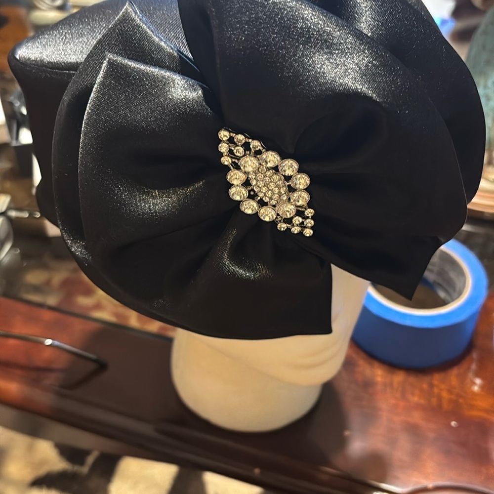 Elegant Black Satin Women's Headband with Rhinestone Accent